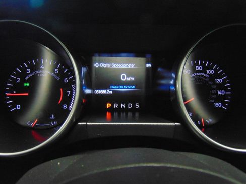 Used 2020 Ford Mustang Coupe image 13