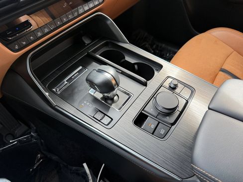 Certified 2024 MAZDA CX-90 3.3 Turbo S w/ Premium Plus AWD/4WD image 13