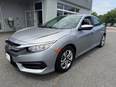 Used 2018 Honda Civic LX image 3