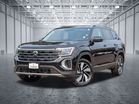 Used 2024 Volkswagen Atlas SEL AWD/4WD image 1