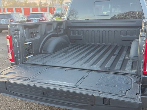 Used 2023 Ford F150 Limited image 29