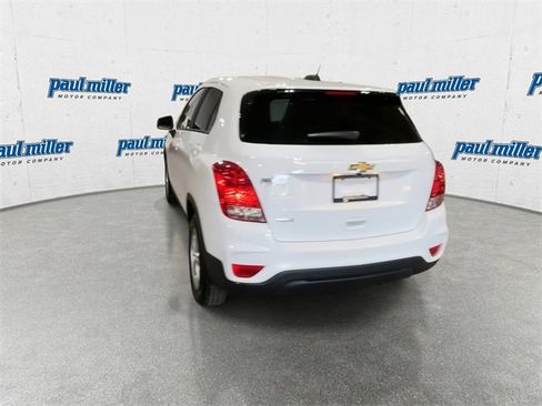 Used 2020 Chevrolet Trax LS w/ Tint and Cruise Package image 9