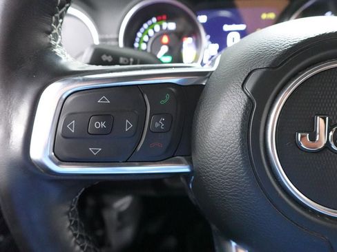 Used 2023 Jeep Wrangler Unlimited Sahara w/ Cold Weather Group image 23