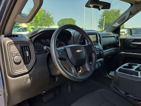 Used 2019 Chevrolet Silverado 1500 Custom w/ Trailering Package RWD image 2