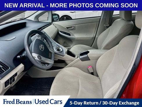 Used 2013 Toyota Prius Three w/ Solar Roof Pkg FWD image 8