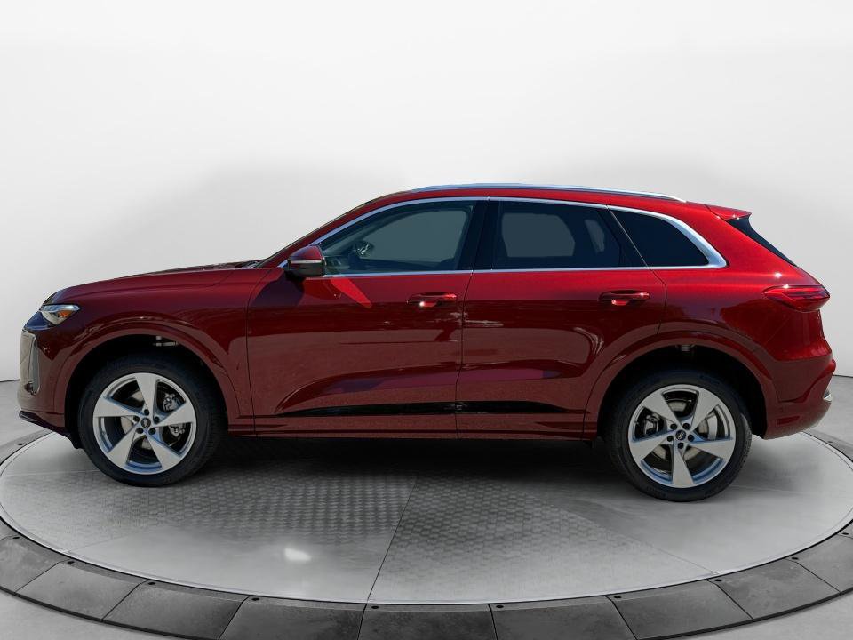 New 2026 Audi Q5 Premium AWD/4WD image 4