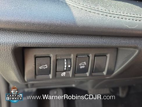 Used 2025 Subaru Outback Wilderness AWD/4WD image 43