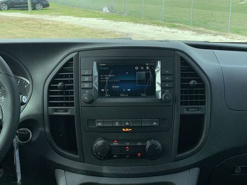 Used 2023 Mercedes-Benz Metris Passenger image 15