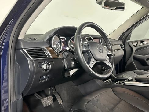 Used 2015 Mercedes-Benz GL 450 4MATIC image 36