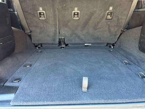 Used 2019 Jeep Wrangler Unlimited Sport S AWD/4WD image 6