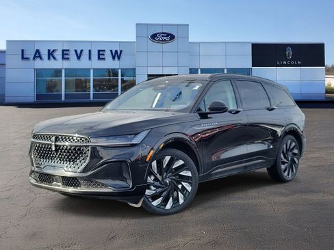 New 2026 Lincoln Nautilus Reserve w/ Jet Appearance Package image 1