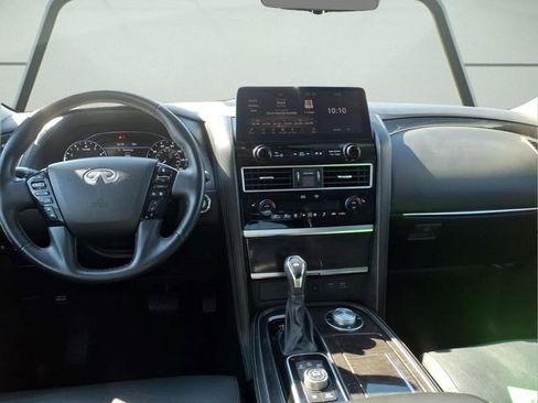 Used 2024 INFINITI QX80 Luxe AWD/4WD image 11