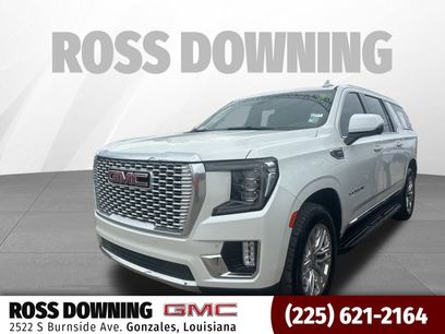 Used 2022 GMC Yukon XL SLT w/ SLT Luxury Package