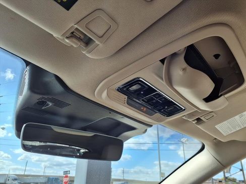 Certified 2023 Lincoln Corsair FWD w/ Equipment Group 101A image 14