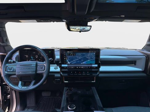 Used 2024 GMC Hummer EV 2X AWD/4WD image 16