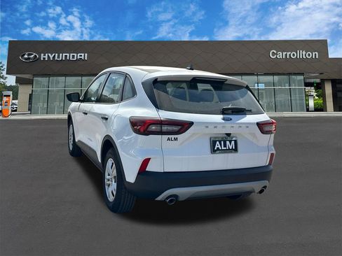 Used 2023 Ford Escape FWD image 7