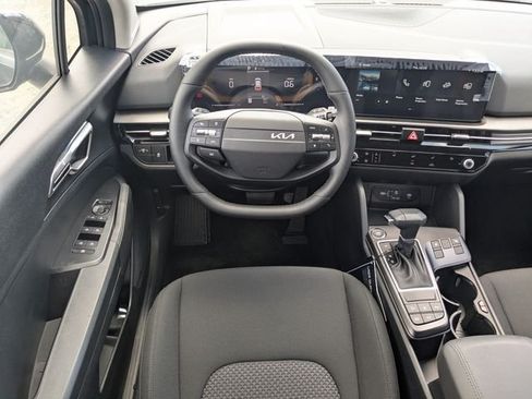New 2026 Kia Sportage LX w/ LX Convenience Package FWD image 15