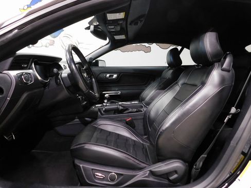 Used 2019 Ford Mustang GT Premium w/ GT Performance Package image 43