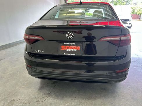 Used 2023 Volkswagen Jetta S FWD image 4