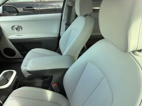 Used 2024 Hyundai Ioniq 5 Limited image 9