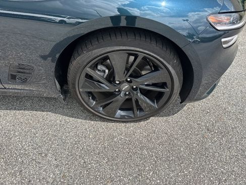 Used 2023 Genesis G70 3.3T w/ Sport Advanced Package RWD image 12