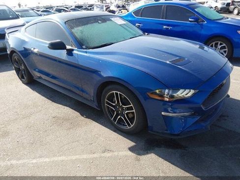 Used 2022 Ford Mustang Coupe w/ Equipment Group 101A RWD image 5