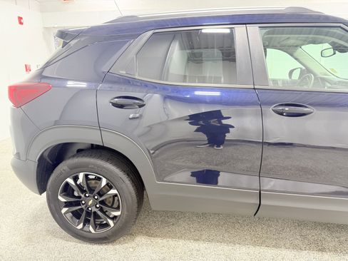 Certified 2021 Chevrolet TrailBlazer LT w/ Convenience Package image 9