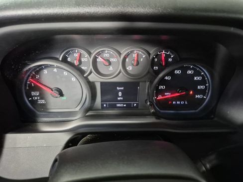 Certified 2025 Chevrolet Silverado 1500 W/T RWD image 11