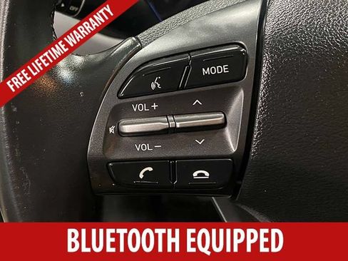 Used 2019 Hyundai Kona SEL FWD image 9