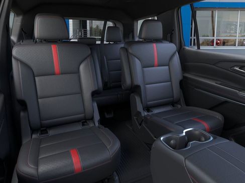 New 2026 Chevrolet Traverse RS w/ LPO, Floor Liner Package AWD/4WD image 17