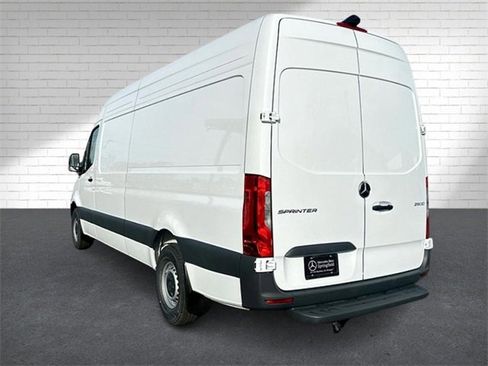 New 2025 Mercedes-Benz Sprinter 2500 image 7