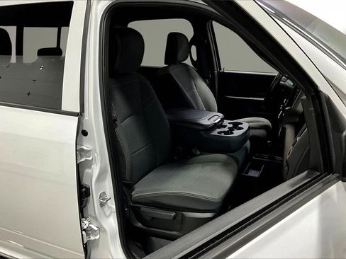 Used 2022 RAM 2500 Tradesman image 29