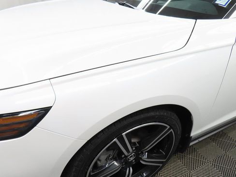 Used 2023 Honda Accord Sport image 39