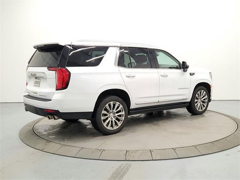 Used 2023 GMC Yukon Denali image 7