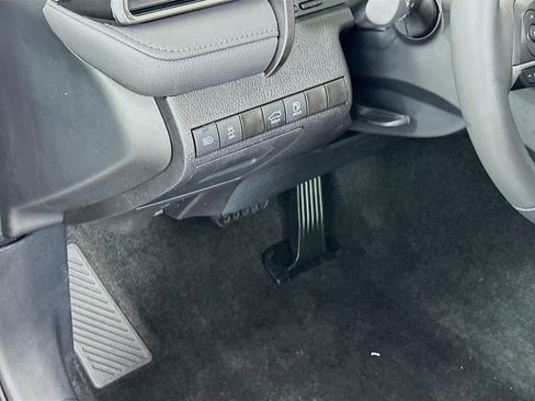 Certified 2023 Toyota Camry XLE FWD image 10