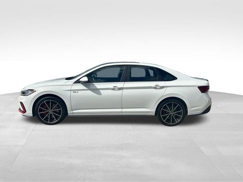 Certified 2025 Volkswagen Jetta GLI Autobahn image 2