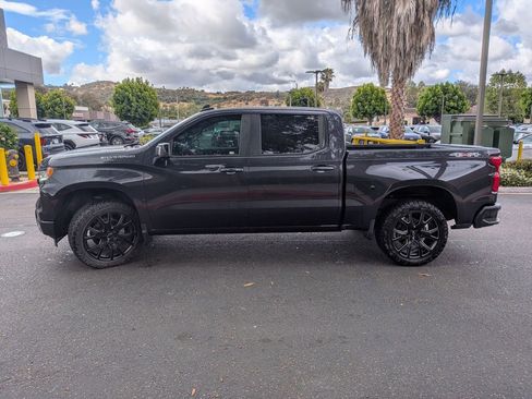 Used 2022 Chevrolet Silverado 1500 RST w/ Convenience Package II AWD/4WD image 5