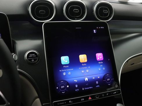 New 2026 Mercedes-Benz GLC 300 image 6