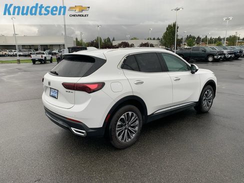 Used 2024 Buick Envision Preferred AWD/4WD image 7