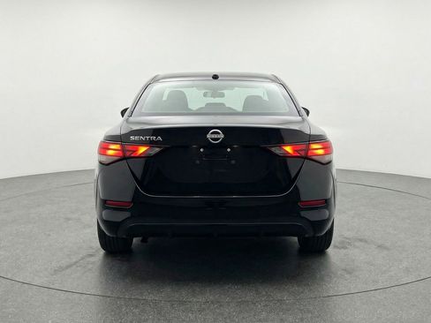 Used 2025 Nissan Sentra SV FWD image 7