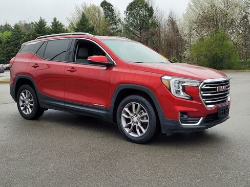 Used 2022 GMC Terrain SLT image 7