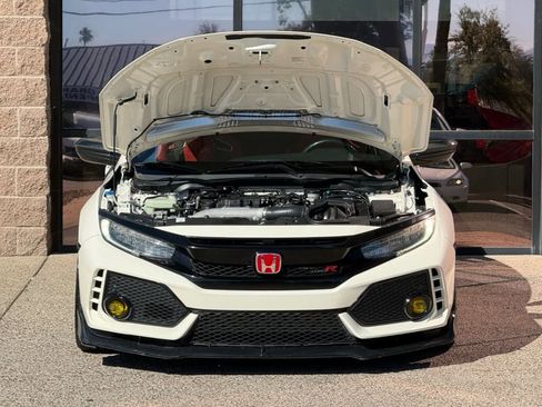 Used 2019 Honda Civic Type R image 21