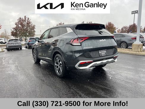 Used 2025 Kia Sportage EX image 14