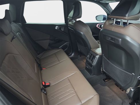 New 2026 BMW X3 xDrive30 w/ Premium Package image 11