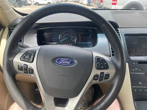 Used 2013 Ford Taurus SEL FWD image 17