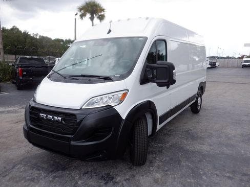 Used 2023 RAM ProMaster 2500 FWD image 19