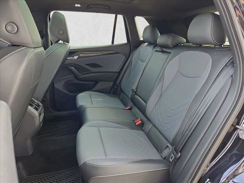 Used 2026 Volkswagen Tiguan SE R-Line image 19