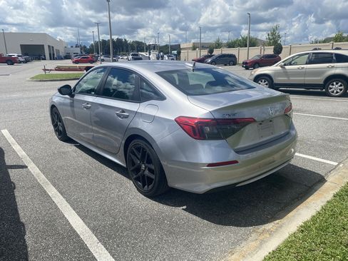 Used 2024 Honda Civic Sport image 10