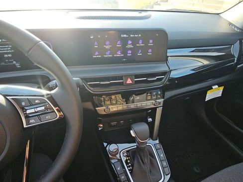 New 2026 Kia Seltos S AWD/4WD image 10