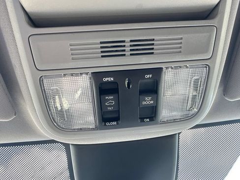 Used 2022 Honda Odyssey EX-L image 15